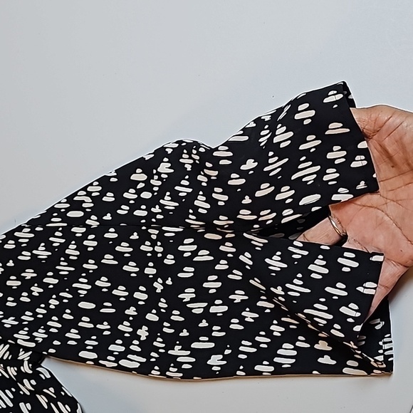 CATO Blouse Sz 14/16 Like New! - Picture 12 of 13